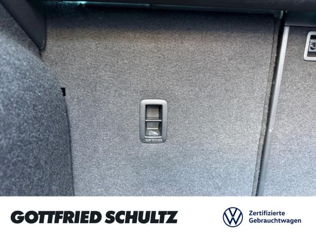 Volkswagen Passat Variant ELEGANCE TDI DSG AHK CARPLAY SITZ