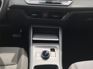 Volkswagen Tiguan - 10