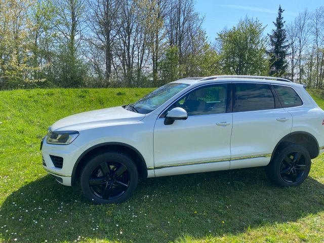VW Touareg 3.0 V6 TDI , noch bis 11.07. verfügbar!
