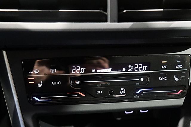 Taigo Life 1.0 TSI DSG TravelAssist LED ACC NAVI