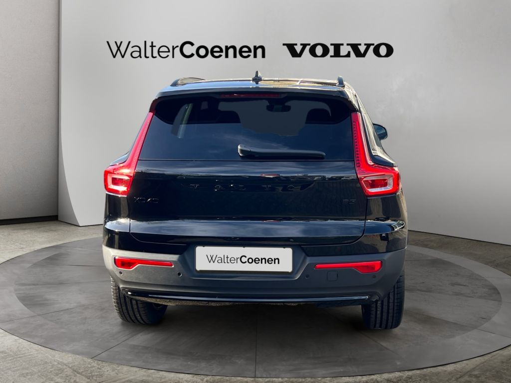 VOLVO XC40 B3 B DKG Plus Black Edition, FHZ VOLVO XC40 B3 B DKG Plus Black Edition, FHZ