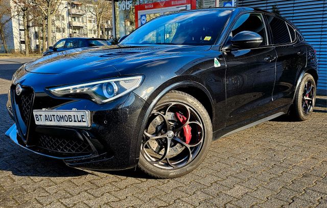 Alfa Romeo Stelvio Quadrifoglio Q4 Carbon Optik