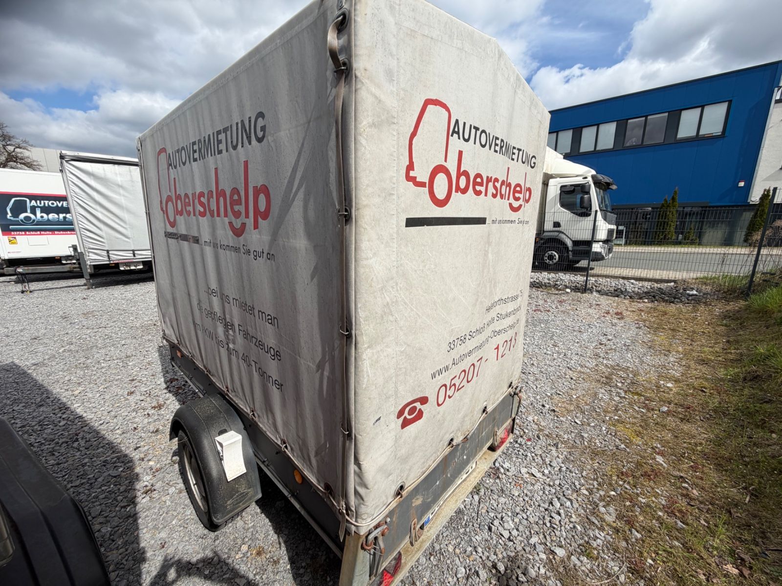 Fahrzeugabbildung Böckmann HB3 Planenanhänger