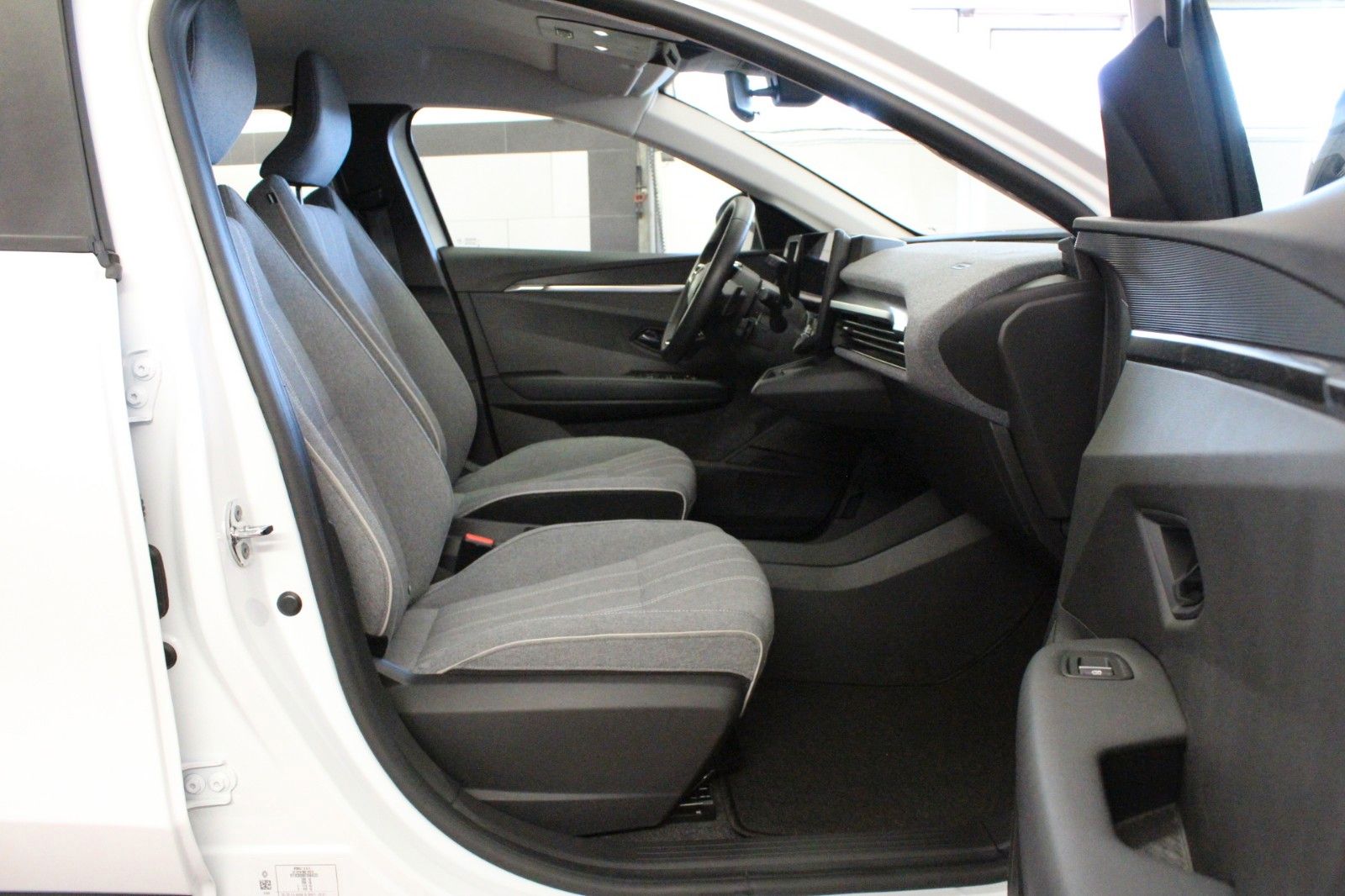 Fahrzeugabbildung Renault Megane E-Tech EV40 130hp Equilibre  Boost charge