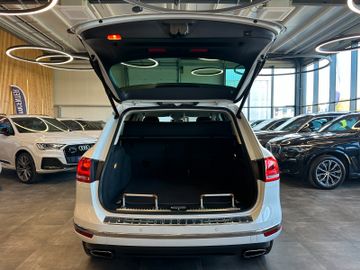 MYAUTOCENTER – Gebraucht- und Jahreswagen mit Werkstattservice in Pfaffenhofen Volkswagen Touareg V6 TDI *Terrain Tech*4Motion*AHK*