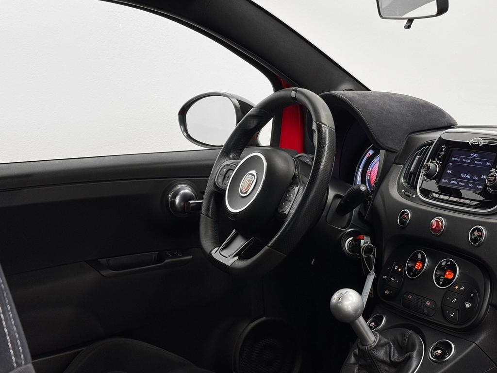 Abarth 595 Competizione