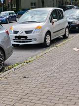 Renault Auto zum Verkaufen hat einen (kleinen Unfa... - Renault Modus in Dortmund