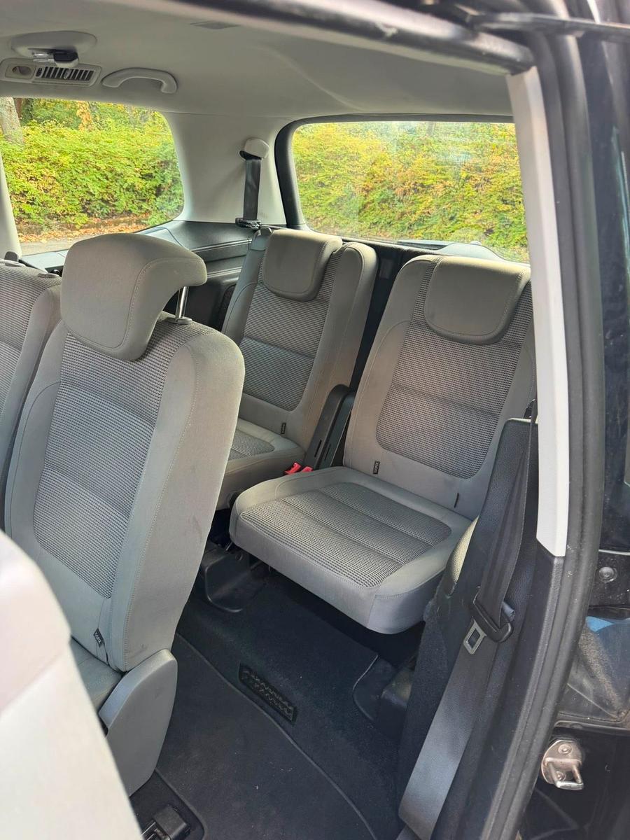 Volkswagen Sharan 2010 — photo 13