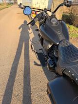 Indian Motorcycle Springfield Dark Horse  - CHOPPER MOTOR