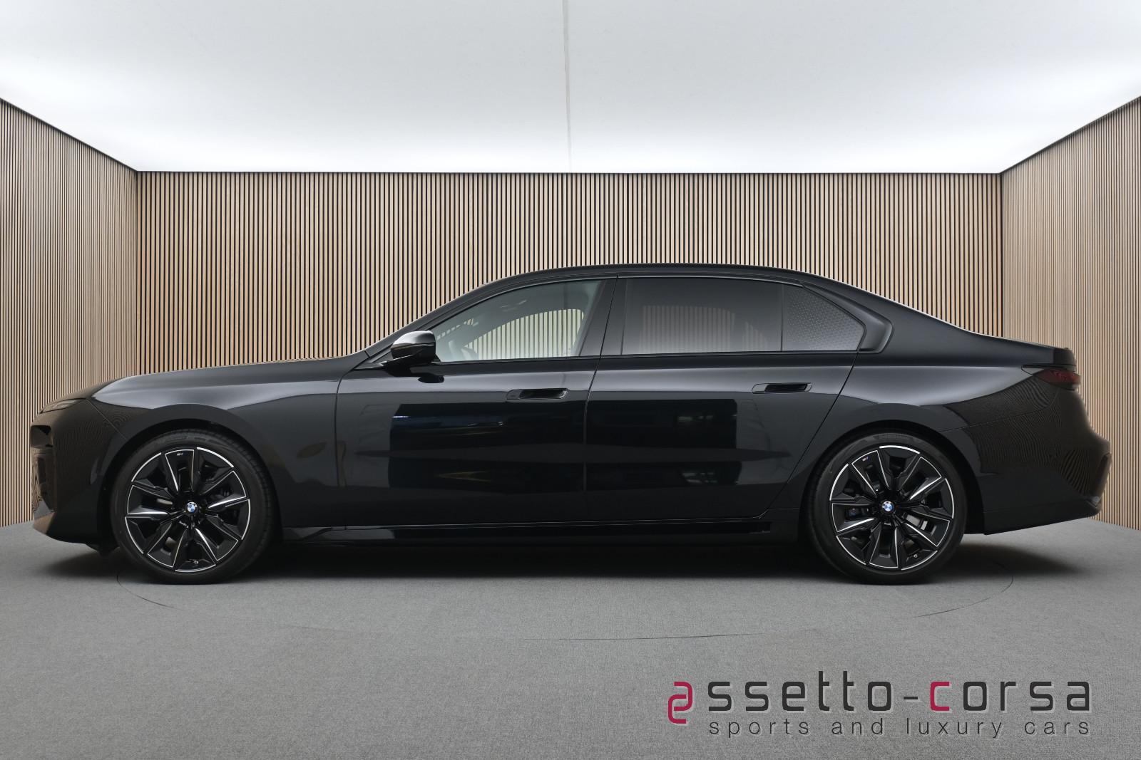 BMW 740d xDrive M Sport*Sportpaket Pro*Standheizung