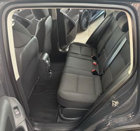 Volkswagen Tiguan - 12