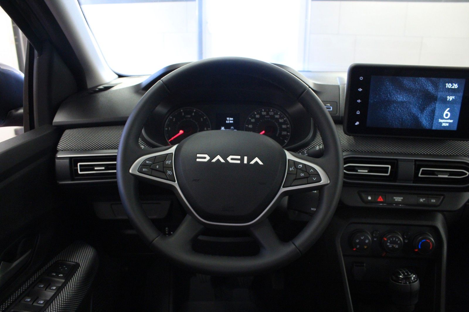 Fahrzeugabbildung Dacia Logan III TCe 90 Expression*Media Nav*PDC*