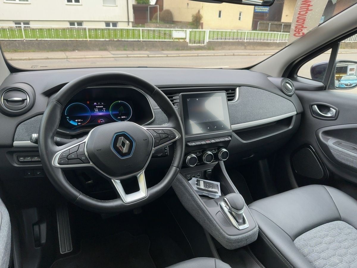 Fahrzeugabbildung Renault ZOE EXPERIENCE R110 Z.E 50 Batt.-incl. GJR SHZ