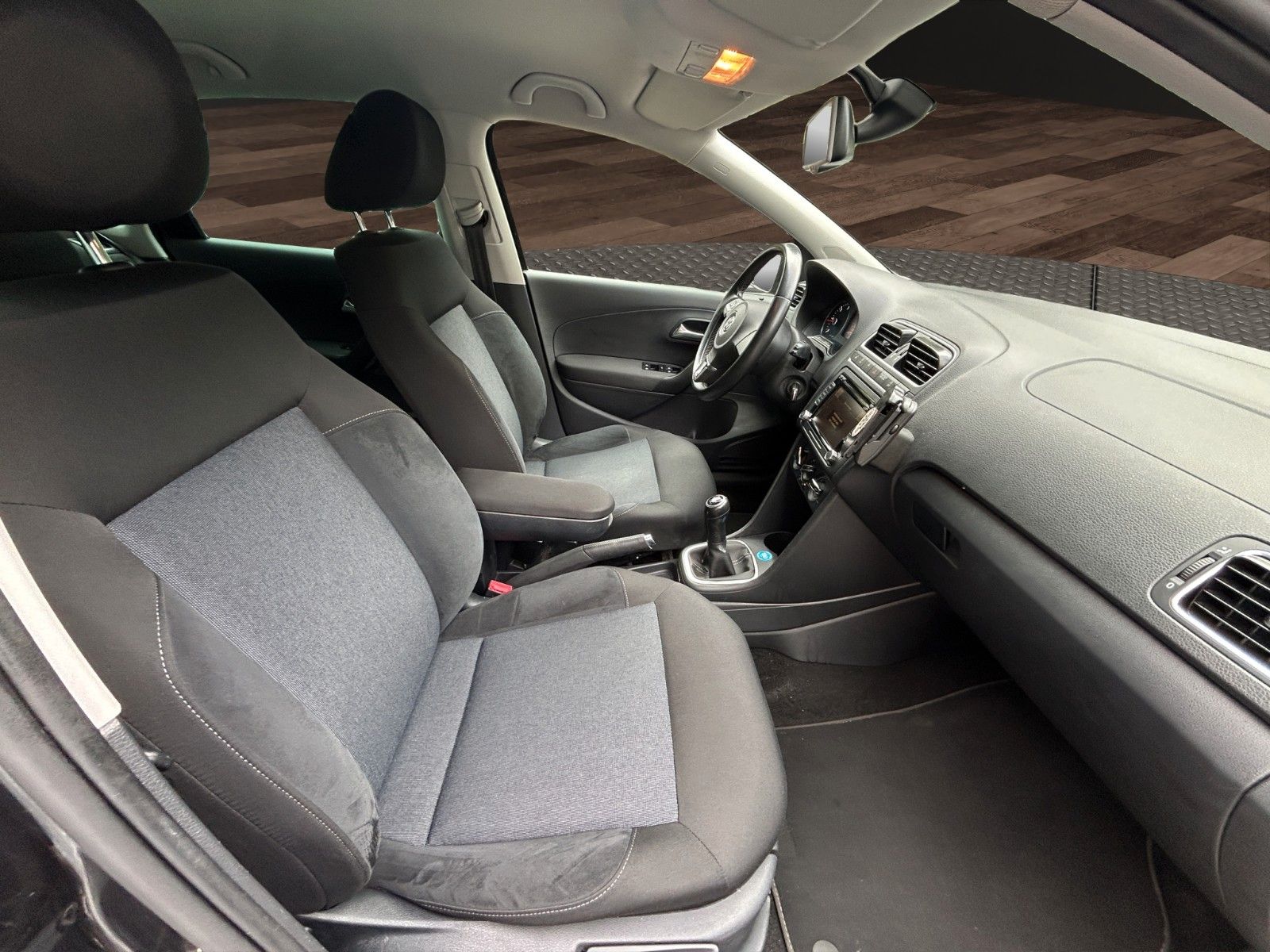 Fahrzeugabbildung Volkswagen Polo V Style BlueMotion/BMT
