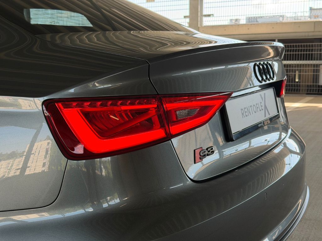AUDI S3 Lim. KW-Fahrwerk/19 Zoll/ Klappenauspuff AUDI S3 Lim. KW-Fahrwerk/19 Zoll/ Klappenauspuff