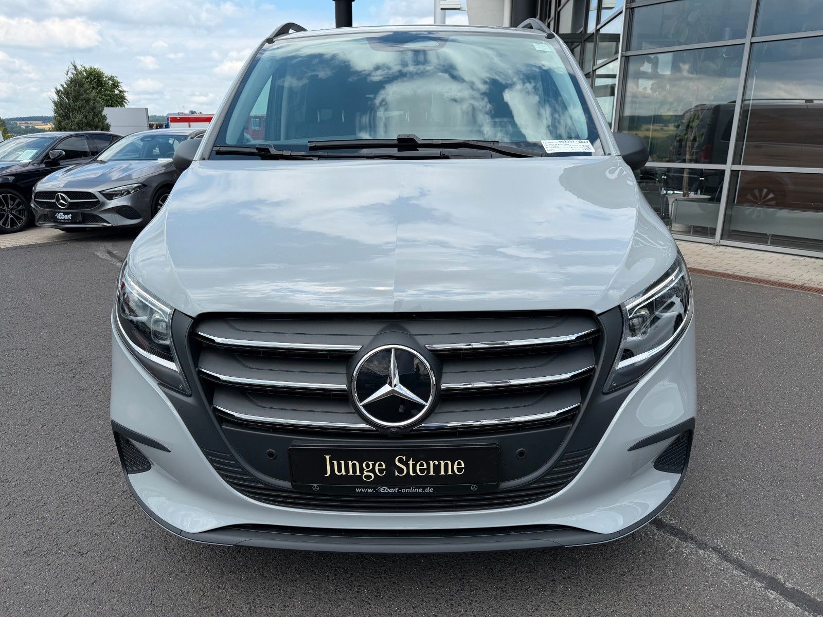 Fahrzeugabbildung Mercedes-Benz Vito 116 CDI Tourer 4x4 2xKlima AHK2,5to Stdheiz