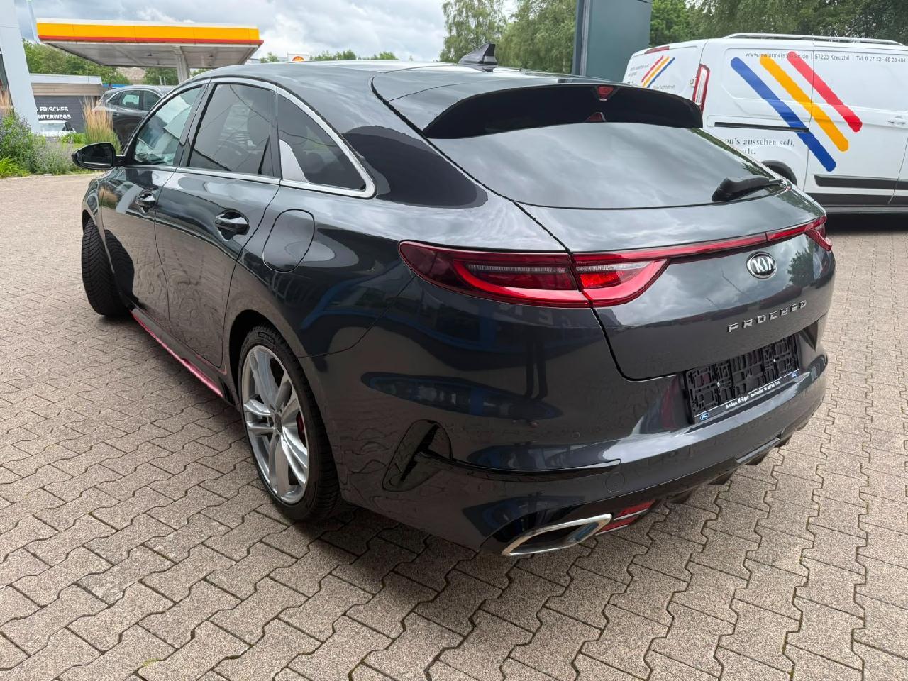 Kia ProCeed GT