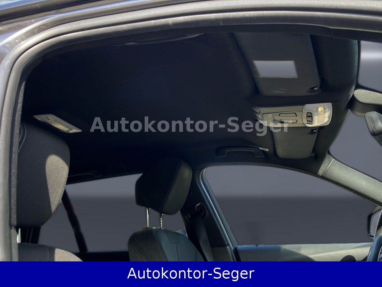 BMW 320 i Touring Sport Line