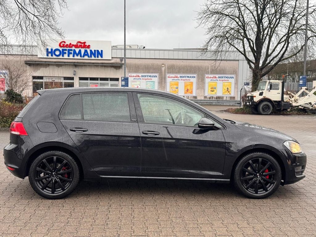 Image of Volkswagen Golf