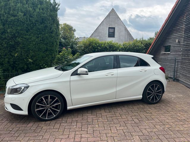 MERCEDES-BENZ A 180