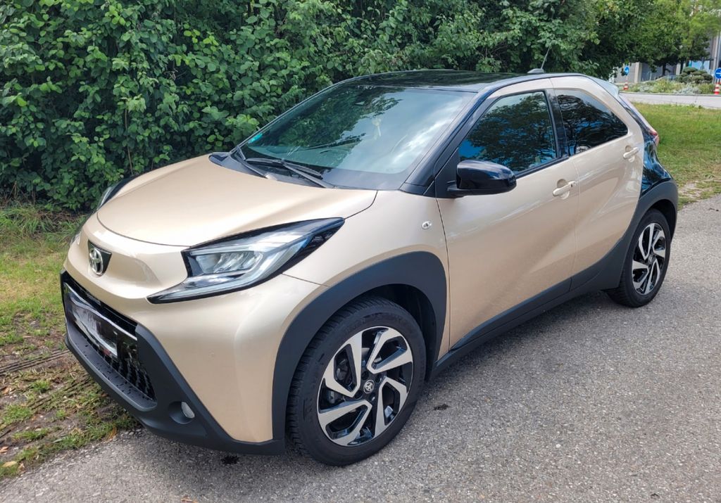 Image of Toyota Aygo (X)
