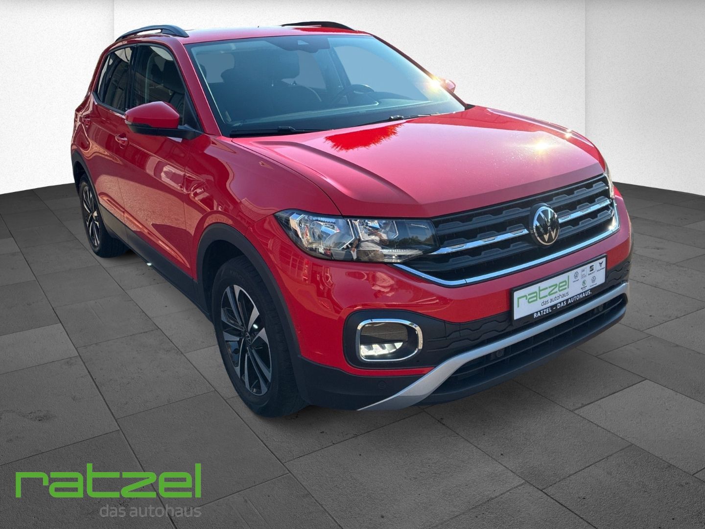 Fahrzeugabbildung Volkswagen T-Cross 1.0 TSI United AHK-abnehmb.Kamera App Co