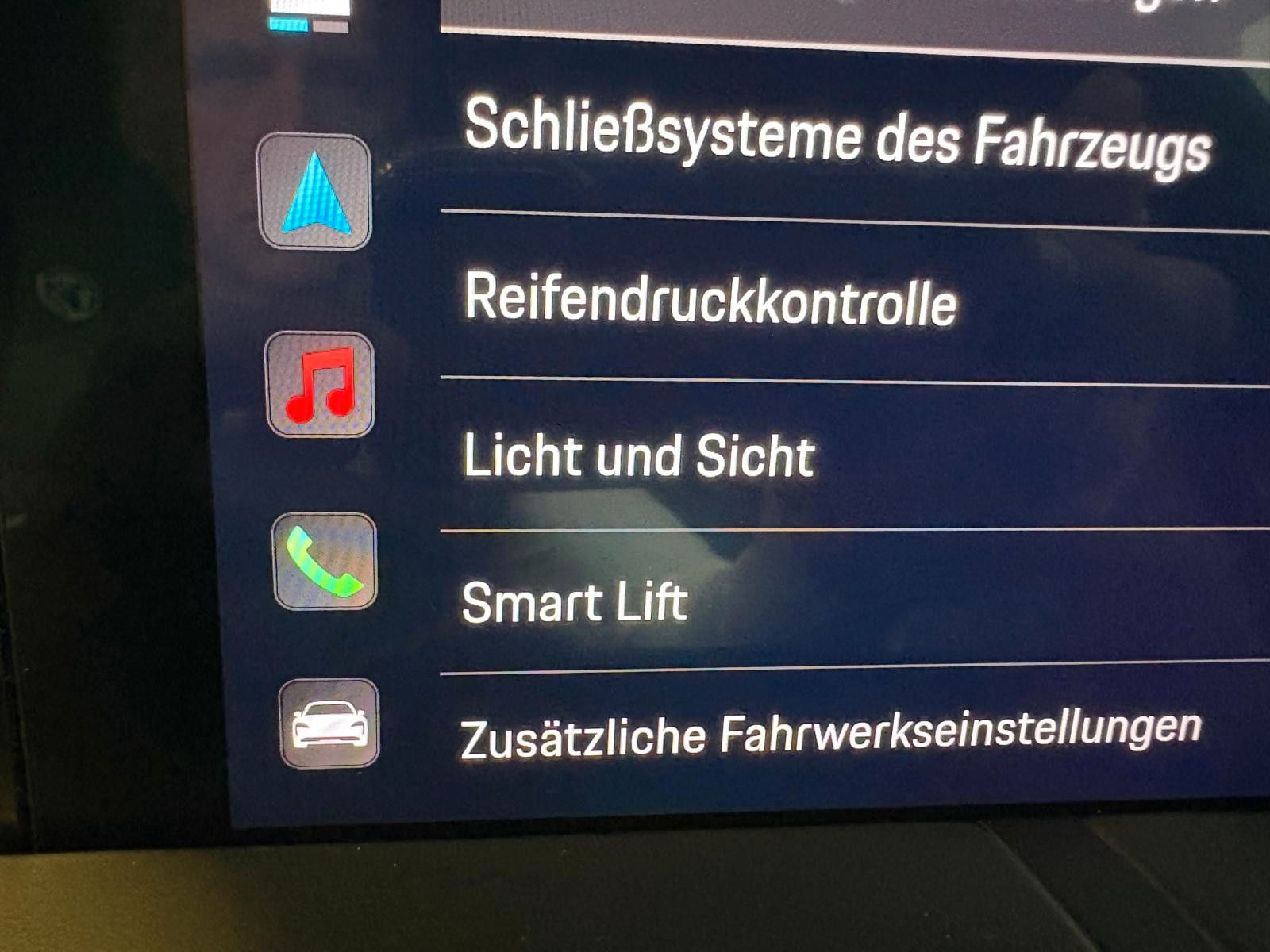 Fahrzeugabbildung Porsche Cayenne E-Hybrid