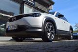 Mazda MX-30 145PS AD`Vantage IV - Mazda MX-30 aus 2023