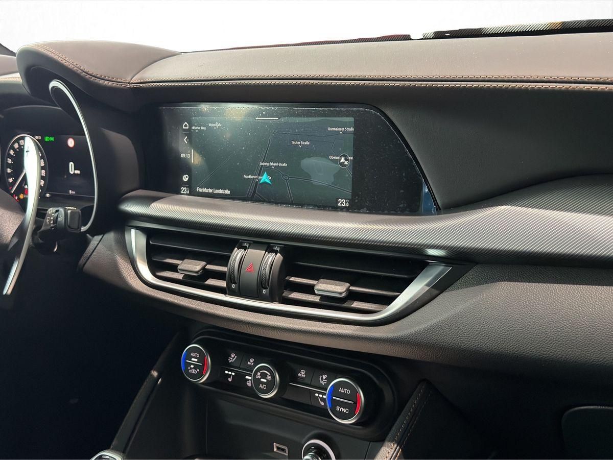 Alfa Romeo Stelvio - Bild 17