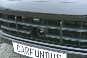 Porsche Cayenne - 4