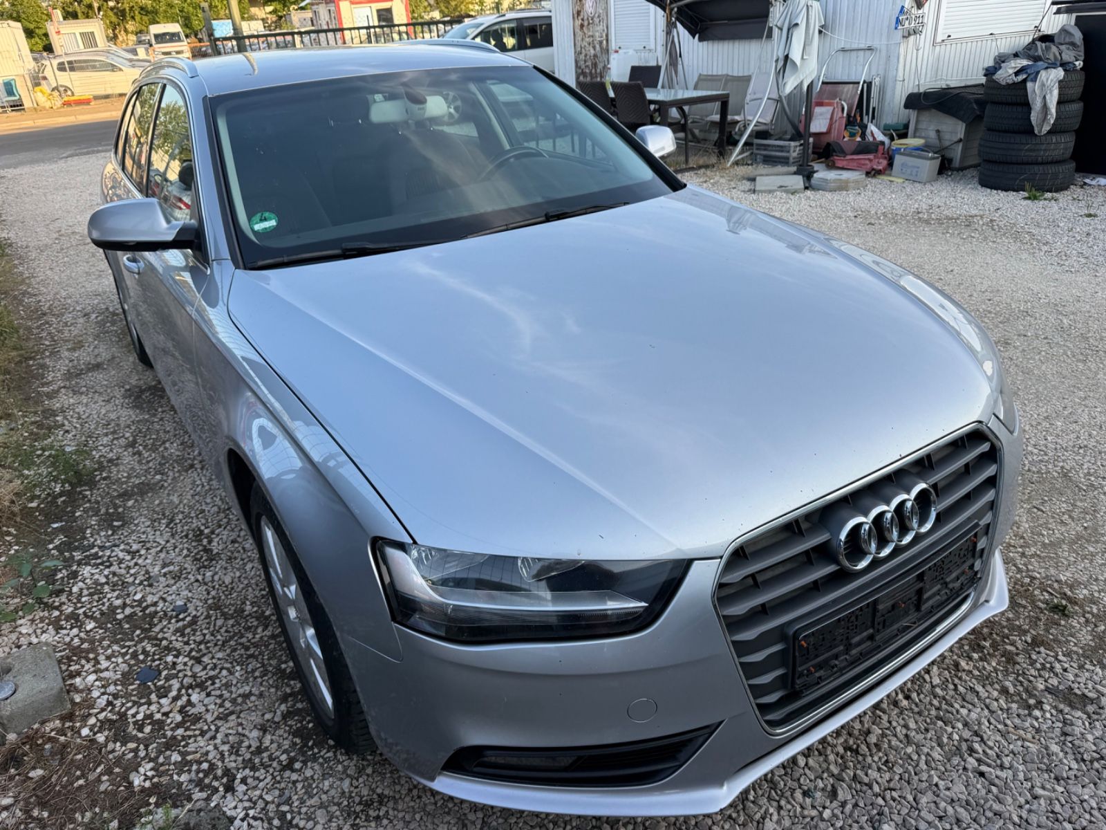 Audi A4 - 1