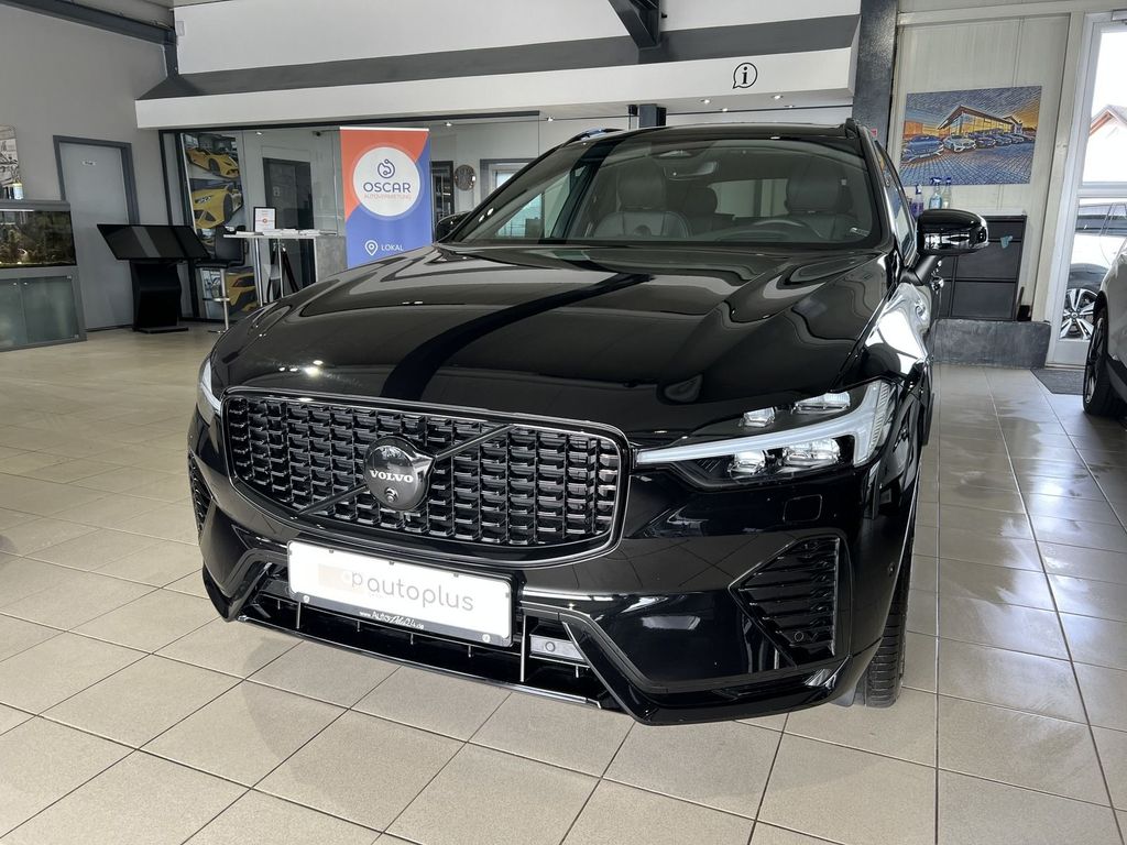 Volvo XC60 T6 Plus Black Edition Recharge AWD B&W HUD