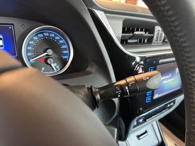 Toyota Corolla  Edition – Limousine – Wenig KM !!!
