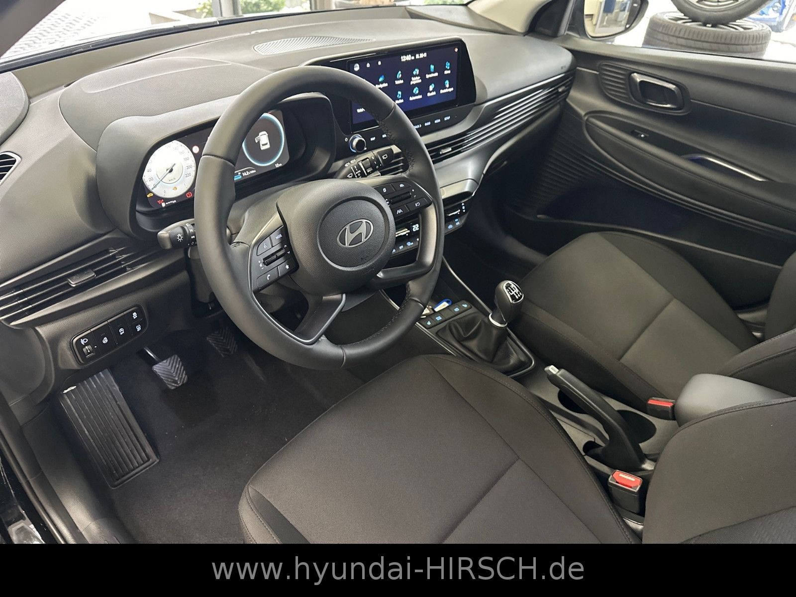 Fahrzeugabbildung Hyundai i20 Facelift (2024) 1.0 M/T TREND Komfortp. NAVI