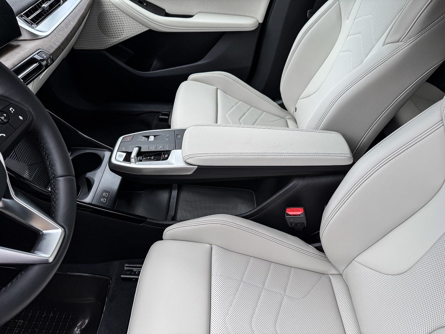 BMW 216 Active Tourer - Bild 11
