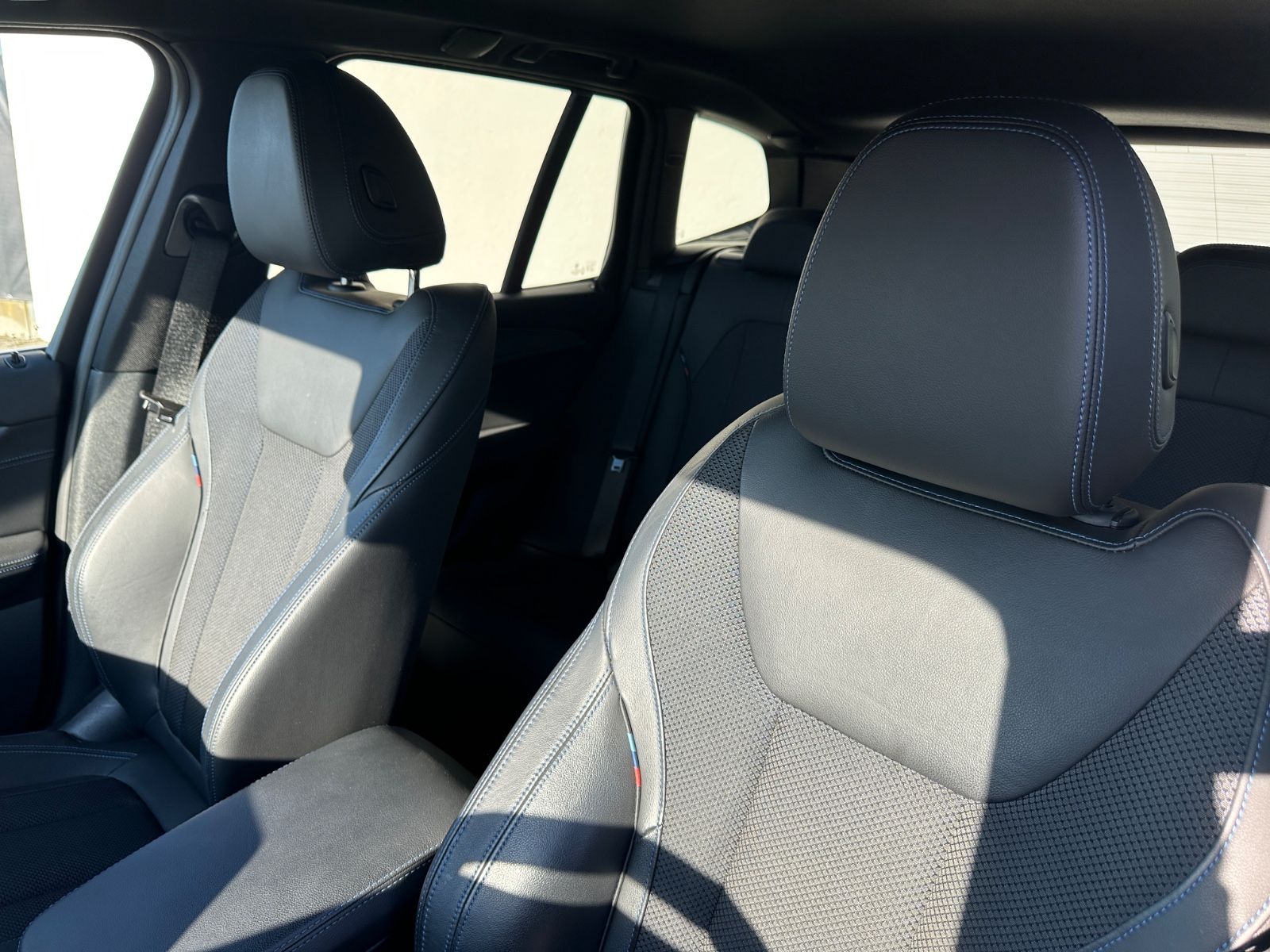 Fahrzeugabbildung BMW X3 xDrive30e M-Sport/Navi/Head-Up/LED/AHK