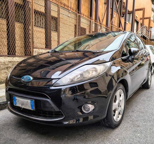 Ford Fiesta 1.4 TDCi 5p. Ghia