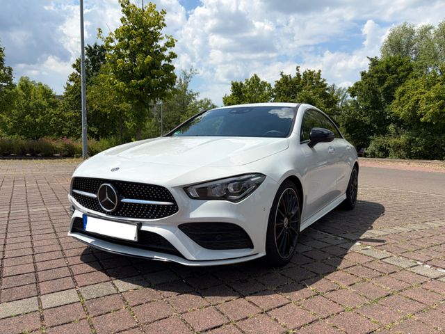 MERCEDES-BENZ CLA 250 4MATIC Coupé AMG Line
