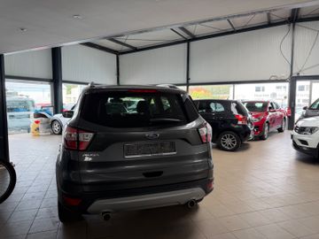 Ford Kuga - 9