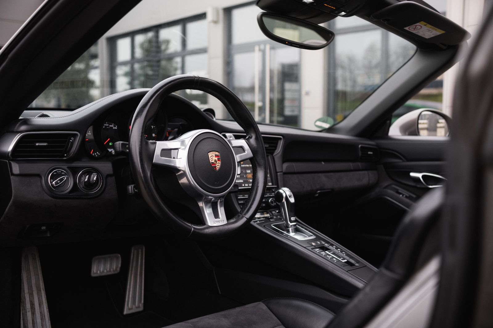 Fahrzeugabbildung Porsche 911/991.1 Targa 4 GTS-PDLS-Approved-PDK