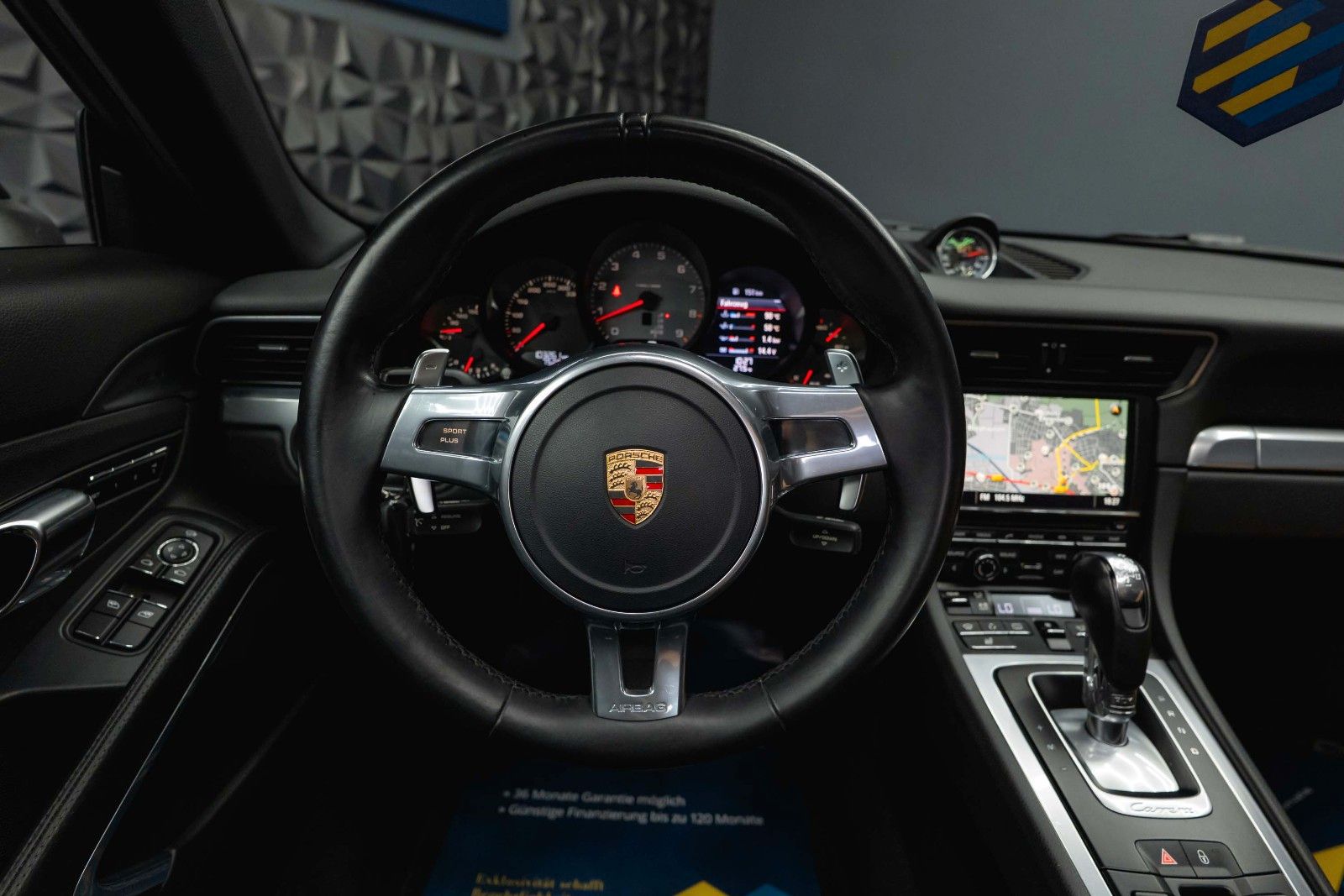 Fahrzeugabbildung Porsche 991 911 Carrera S Black Design Chrono *Pano*LED*
