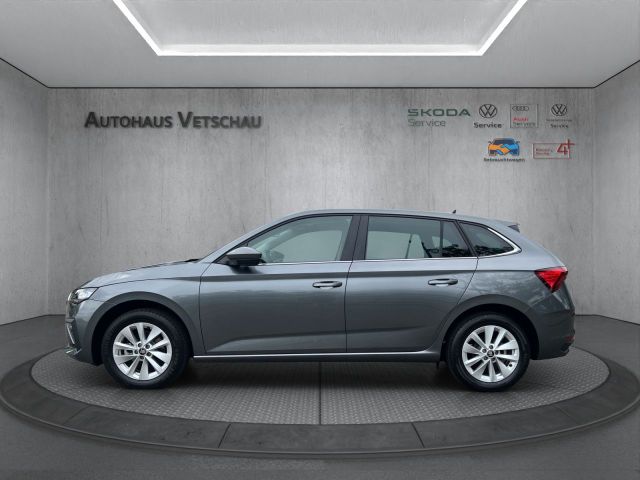 Scala 1.0 TSI Bluetooth LED Einparkhilfe