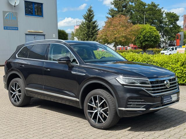 VW Touareg Elegance 4Motion Garantie *1.Hand *AHK.