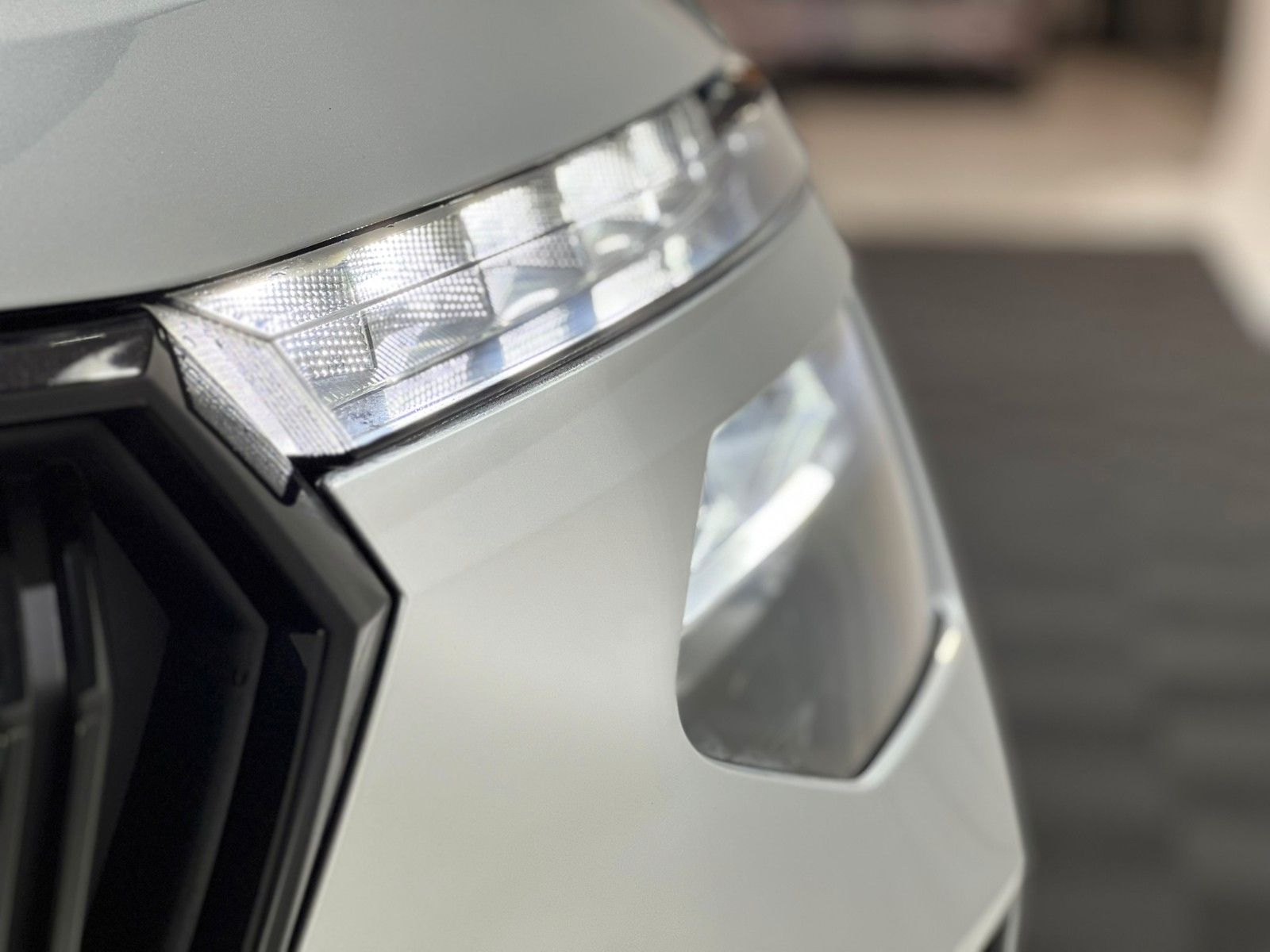 Fahrzeugabbildung SKODA Kamiq Selection / DSG / Kamera / 17 Zoll