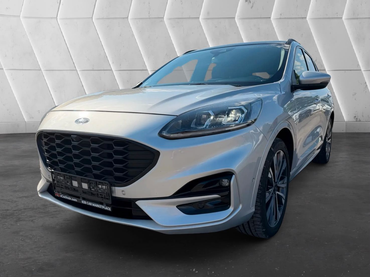 Ford Kuga ST-Line X 2.0d AWD Pano/Kamera/Alcantara/SH imagem 3
