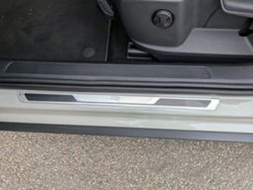 Volkswagen T-Roc 2,0 TDI R-Line KLIMA LED NAVI ALU