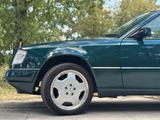 Mercedes-Benz E 200 A124 Cabriolet  - gebrauchte Mercedes-Benz E 200 aus dem Jahr 1995