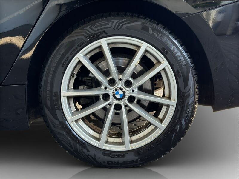 BMW 318i Tour. Navi.LED.ACC.Pano.HuD.PDCv+h.DAB.SHZ foto 11
