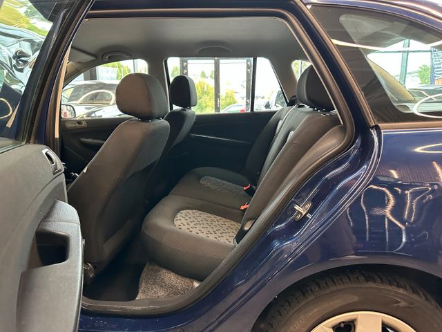 Skoda Fabia *KLIMA*AHK*TÜV: 327*Dachreling*