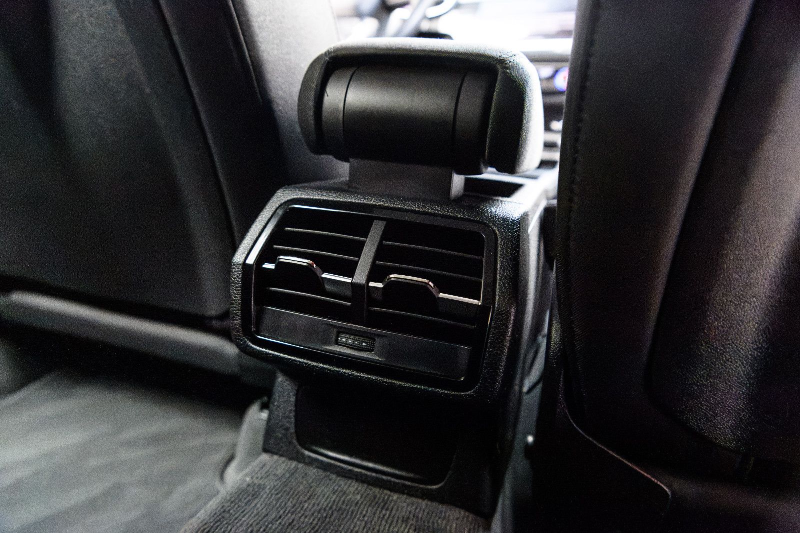 Fahrzeugabbildung Audi Q3 35 TFSI advanced +LED +KAMERA +NAVI +AHK
